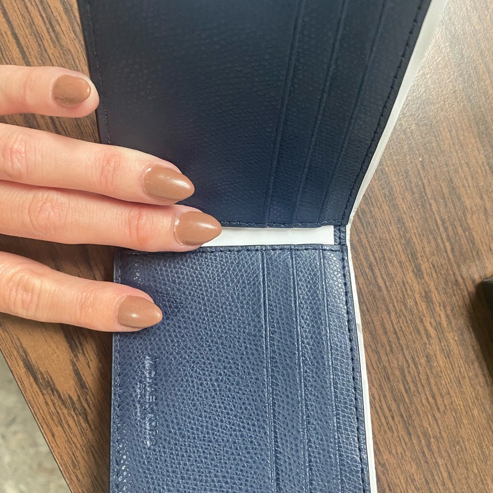 Michael Kors Navy wallet. NWT. - Picture 3 of 4